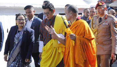 King Jigme of Bhutan Visits Boudhanath, Offers Prayers Image