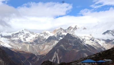 Kumbhakarna Himal and Manghim Image