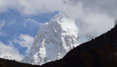 Kumbhakarna Mountain as seen from Khambachen Image