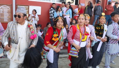 किरात समुदायद्वारा साकेला सिली नाच्दै हर्षोल्लासका साथ उधौली चाड मनाइयो Image