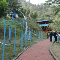 साहसिक खेलहरूसहित आन्तरिक पर्यटकको आकर्षणको केन्द्र बन्दैँ धरानको एडभेन्चर पार्क Image