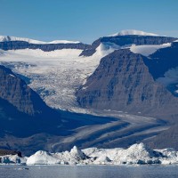 Global Sea Ice Hits Record Low as Arctic Temperatures Soar Image